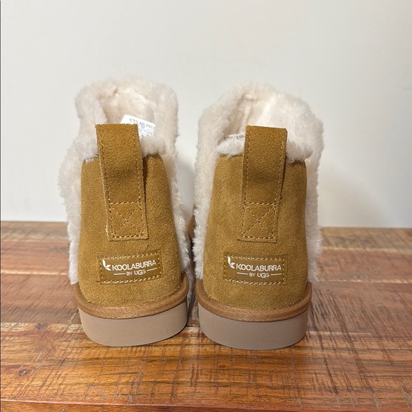 Koolaburra Chesnut Mini Ankle Boots with Plush Lining, Womens 11 - Picture 4 of 7